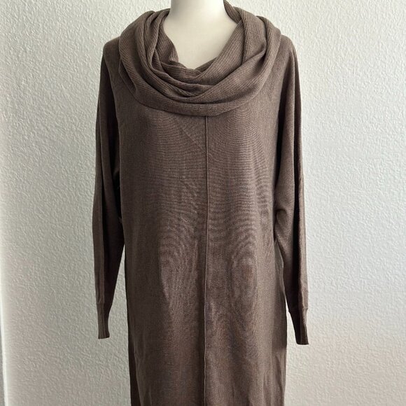 Tahari 100% Extrafine Merino Wool Cowl Neck Sweater Dress Size: Large - Picture 2 of 9
